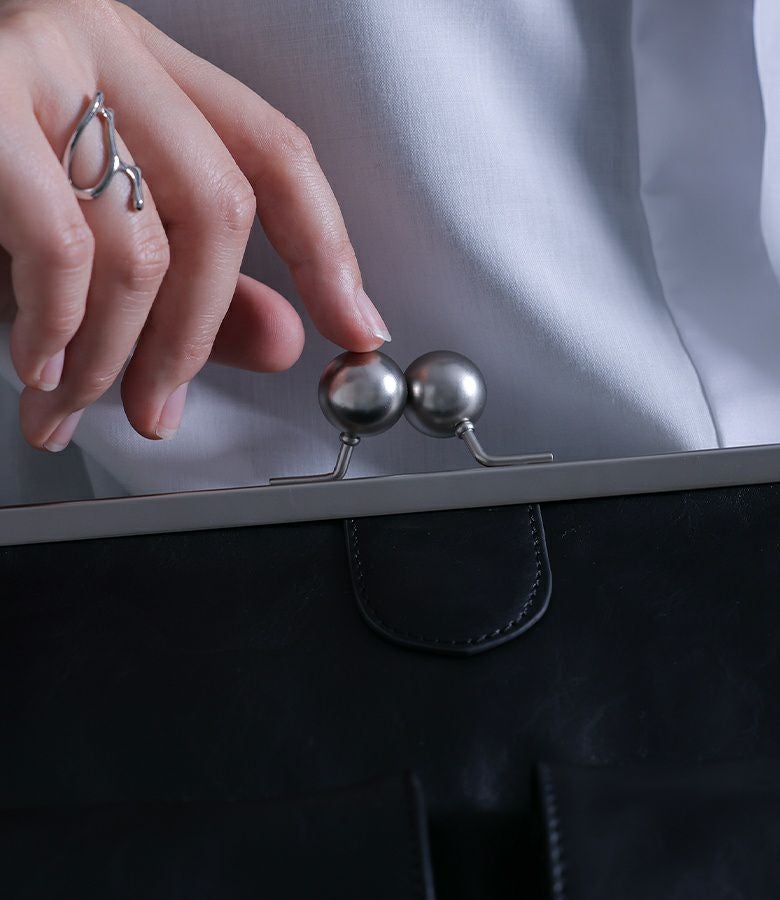 kOhAKUがま口ショルダーバッグ』レディースファッション通販サイトの