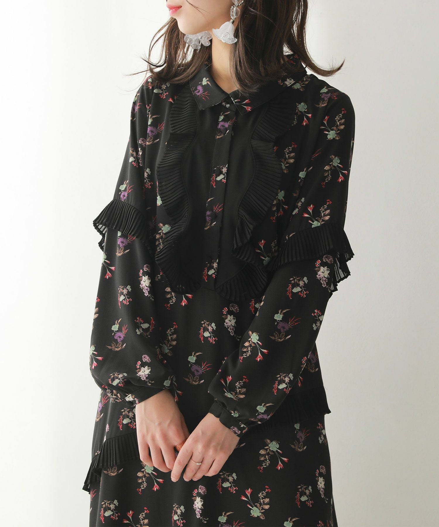 somari imaginationラッフルプリーツ花柄ワンピース』