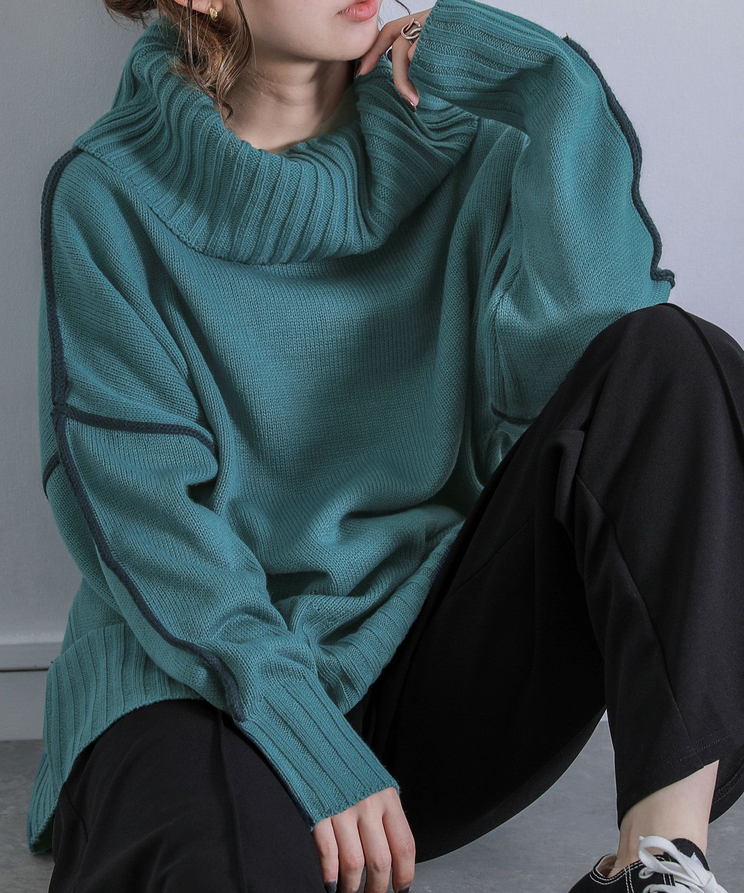 【新品】NUS 配色ラインタートルニット　ネイビー×グリーン NUS】配色ラインタートルニット - Carry On ONLINE STORE