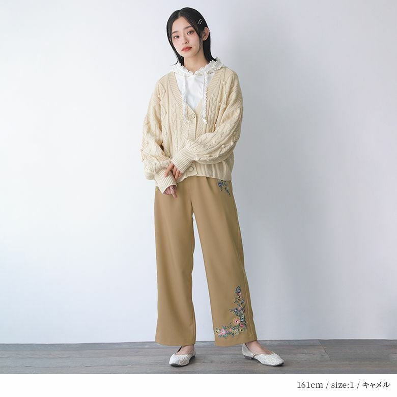 somari imagination花柄刺繍ストレートワイドパンツ』