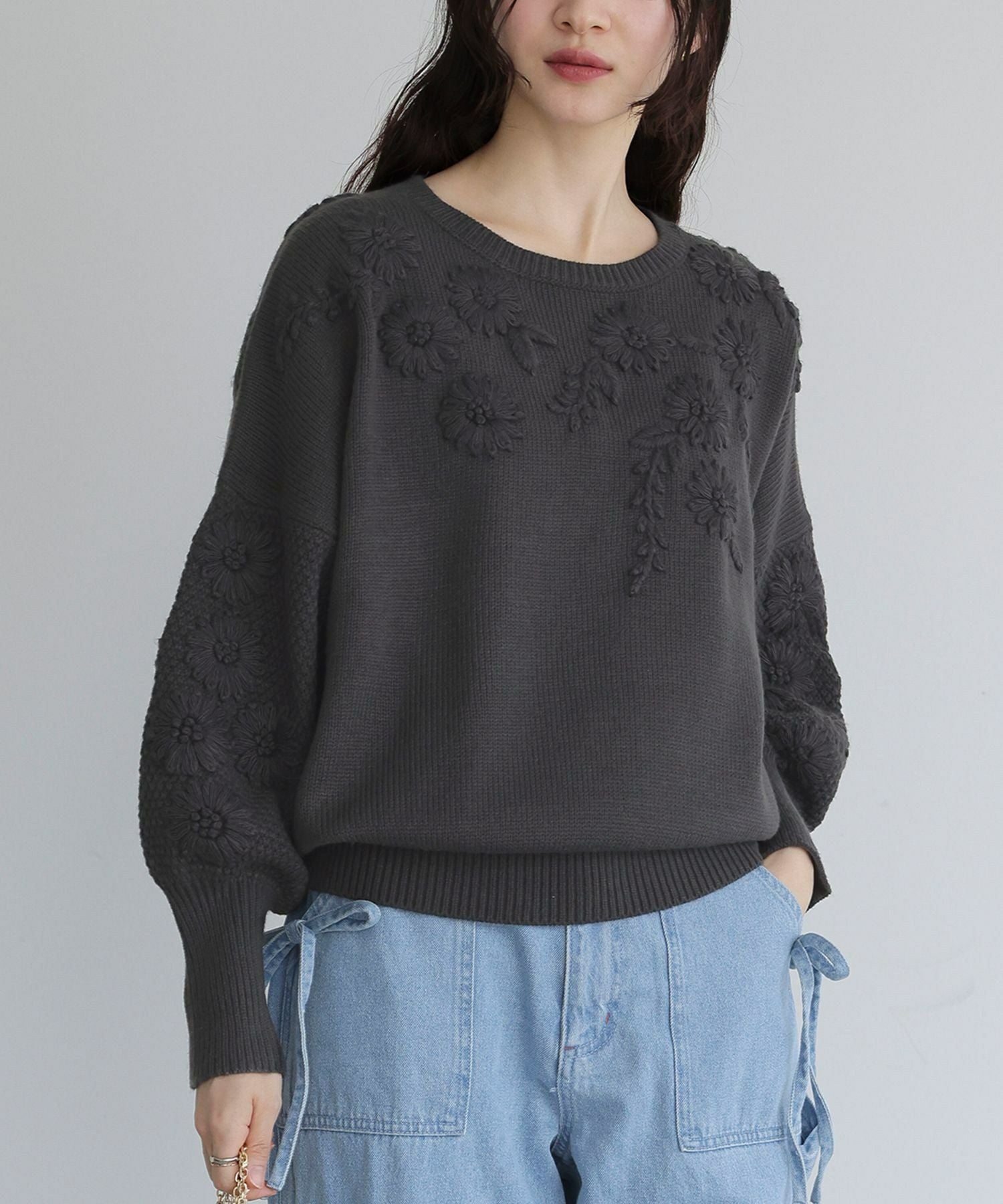 somari imagination花柄手刺繍ニット』