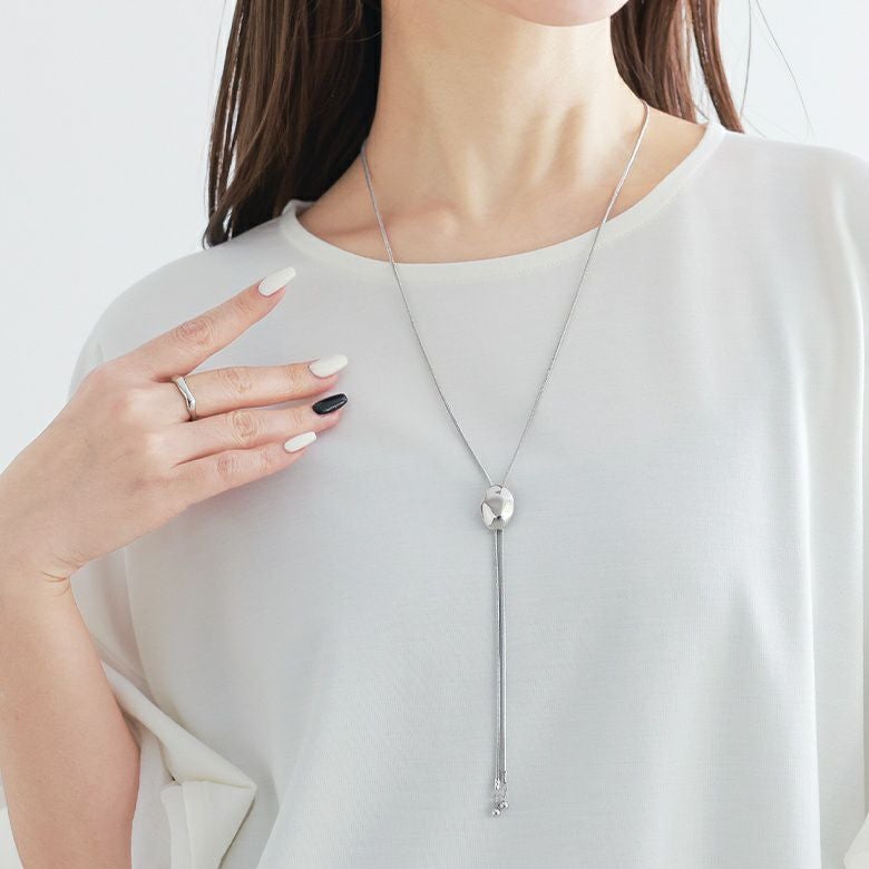 ループタイ風ネックレス』