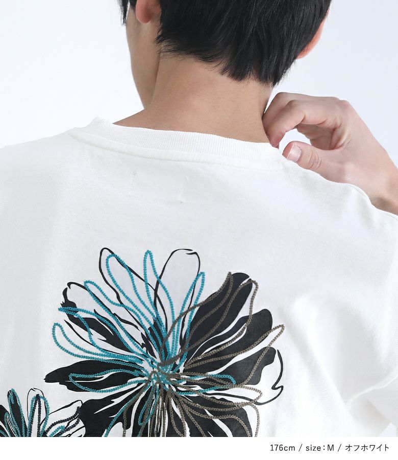 バックフラワープリント×刺繍Tシャツ』