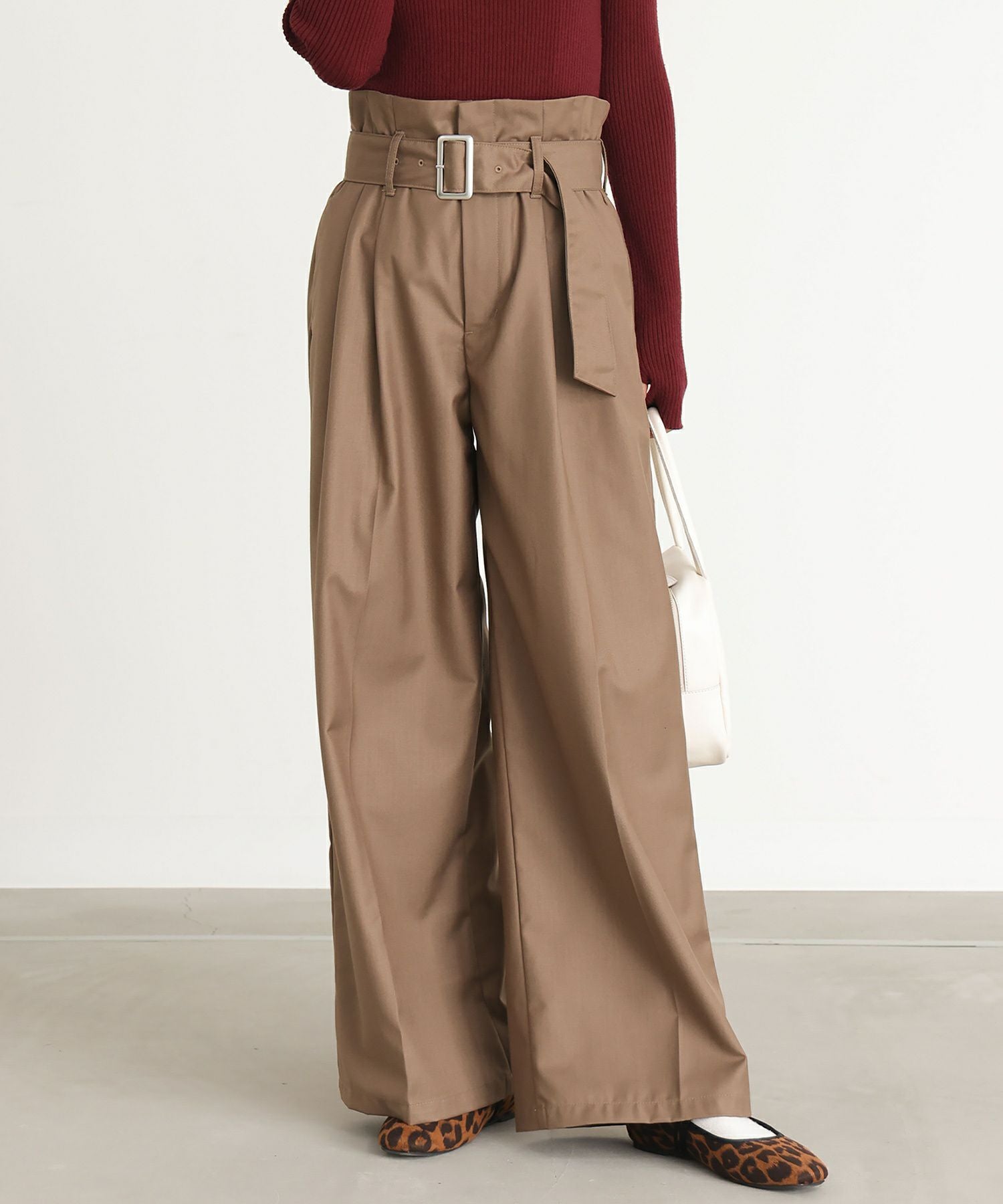 n'OrLABELベルト付きハイウエストタックワイドパンツ』