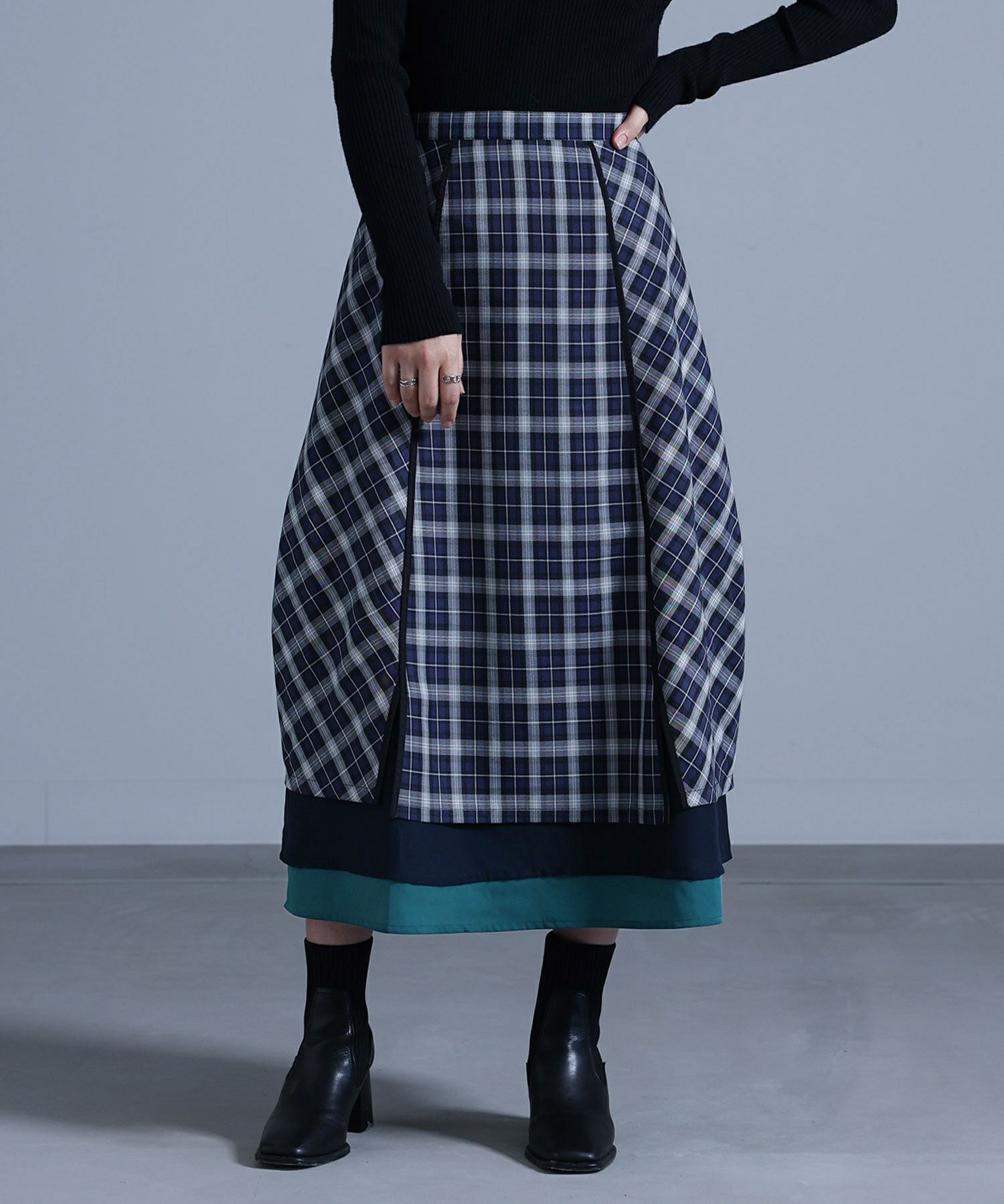 kOhAKU異素材切替コクーンチェックスカート』