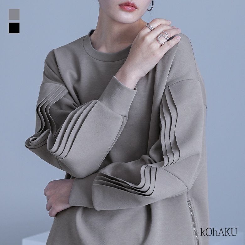 kOhAKU(コハク)サイドジップ袖フレアスウェット