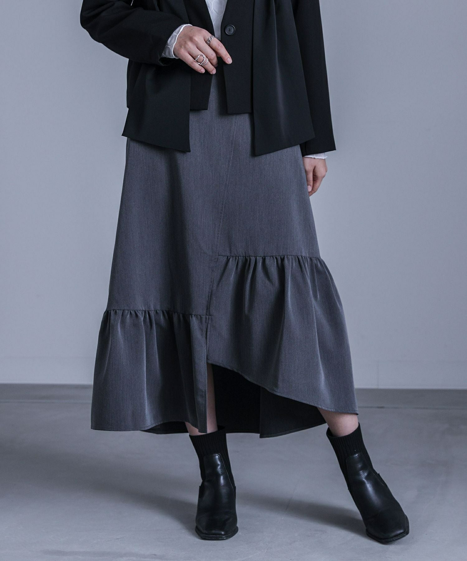 kOhAKUアシンメトリースカート』