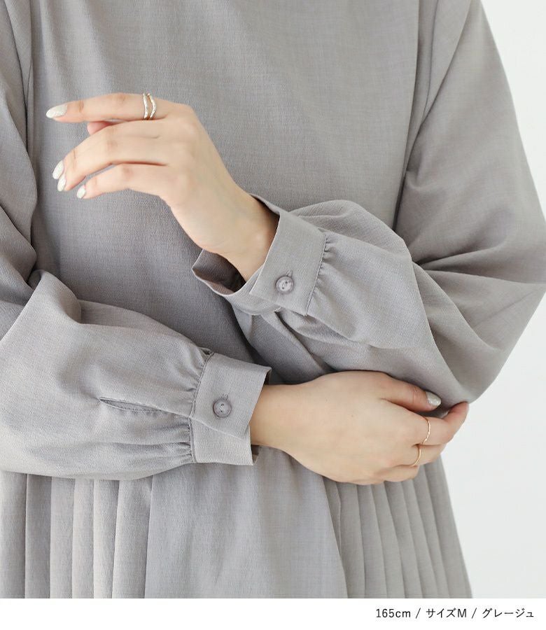 美品✨フォクシー 白襟 袖口フリルプリーツ ワンピース ウール グレー 38 美品✨フォクシー 白襟 袖口フリルプリーツ ワンピース ウール グレー