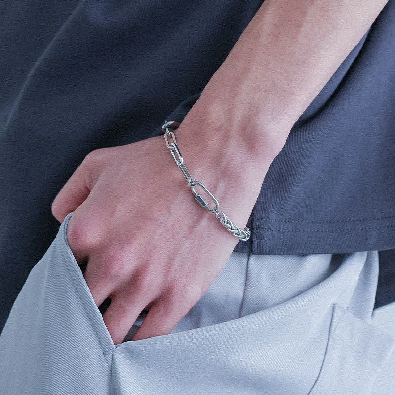 ケーブルチェーンブレスレット