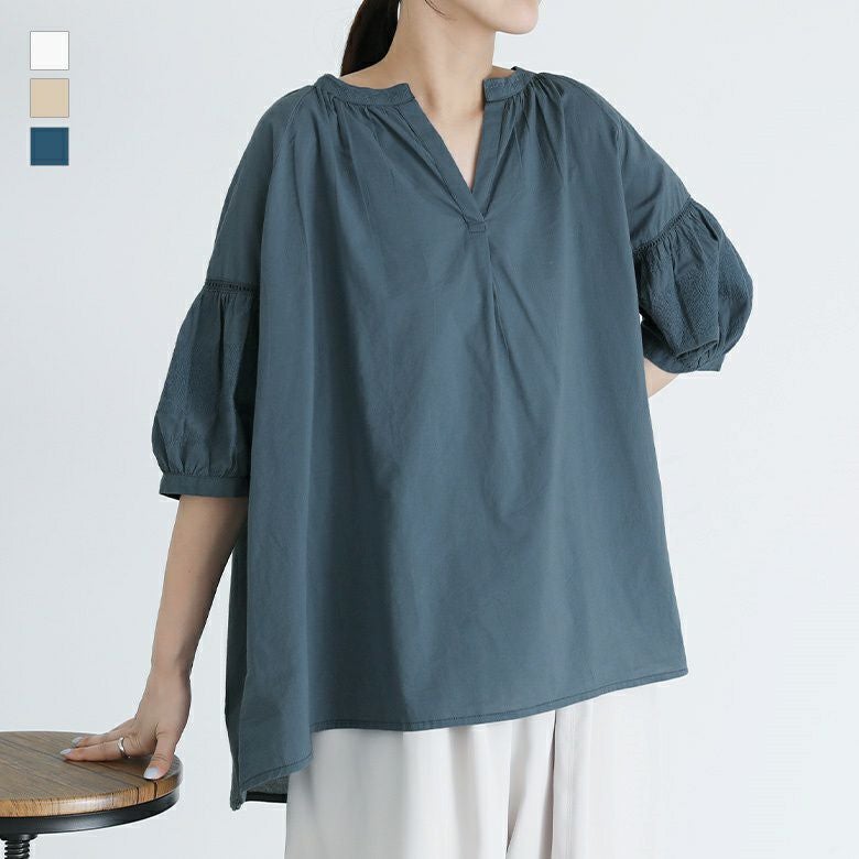 スキッパー刺繍ブラウス