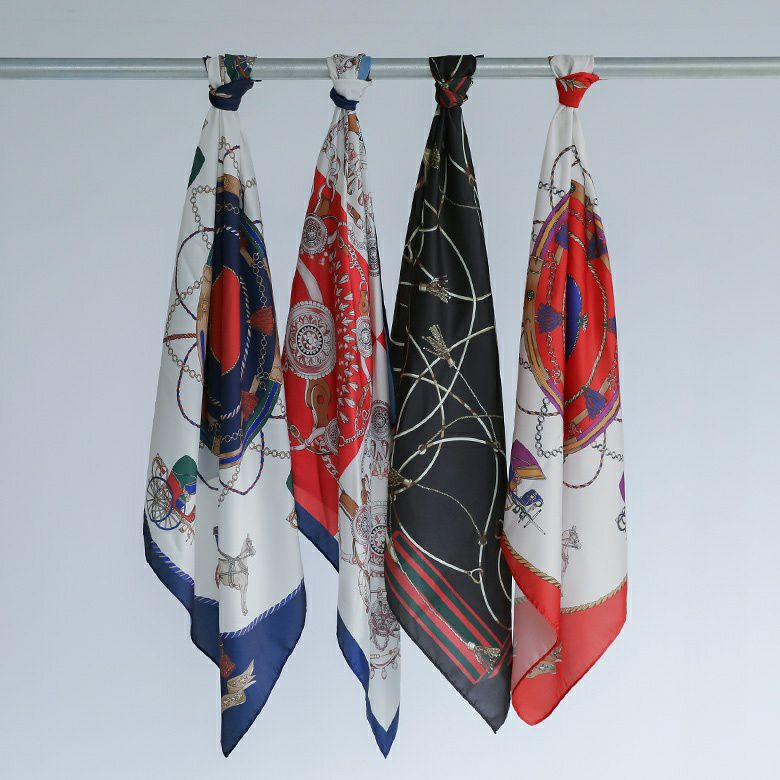 マルチプリント大判スカーフ