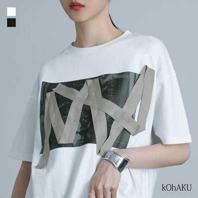 kOhAKU(コハク)ランダムテーププリントカットソー
