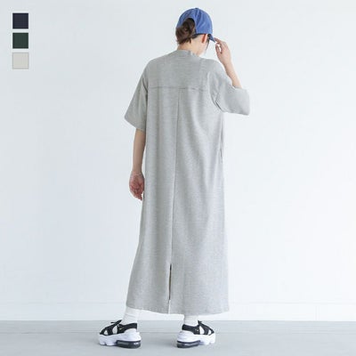 バックTラインスリットワンピース