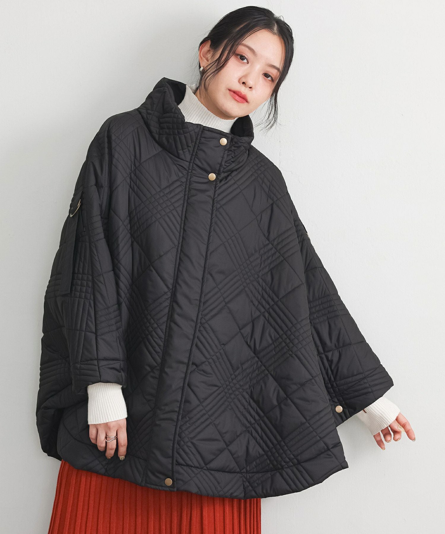 ソフトタフタキルティングポンチョ』