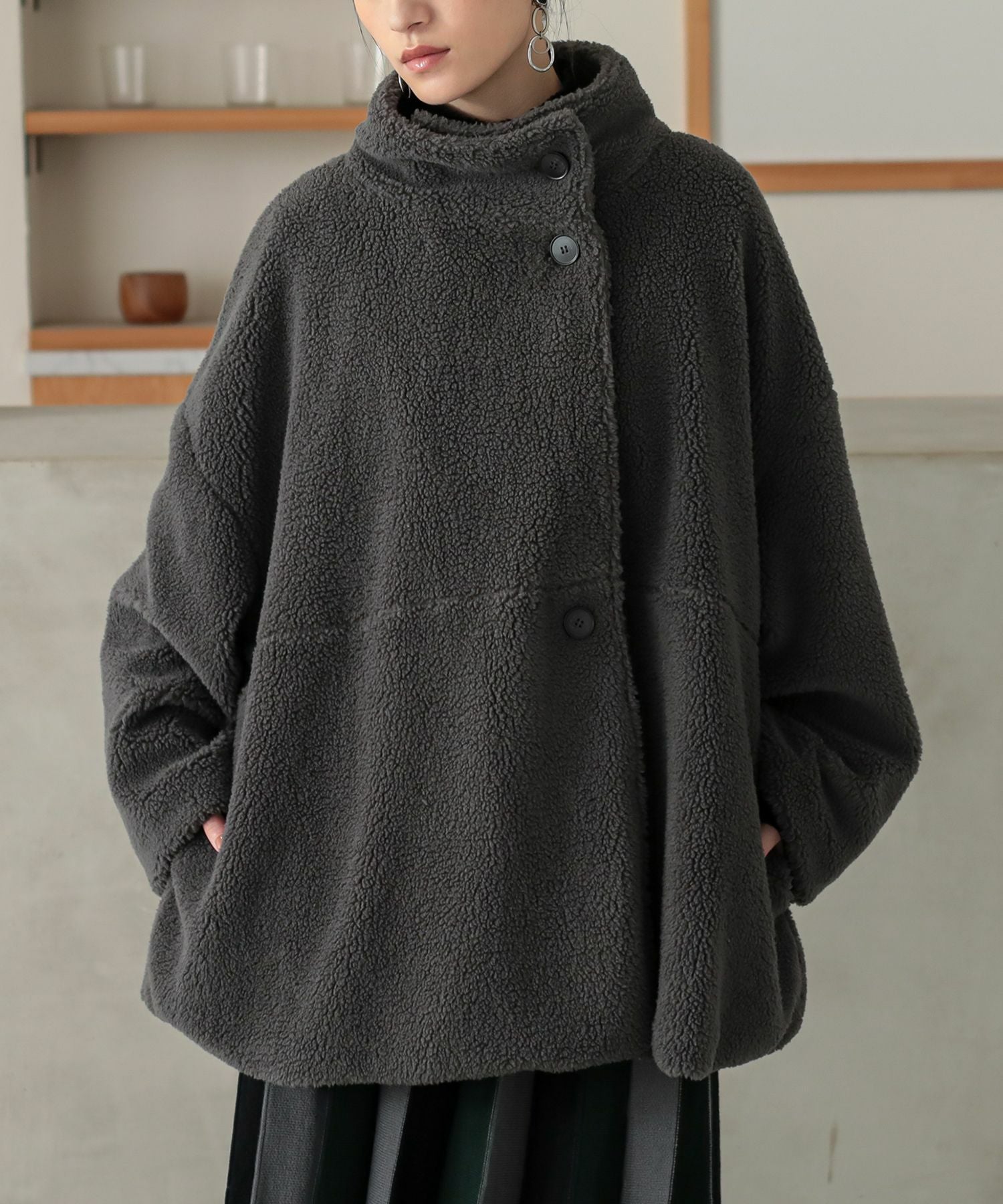 n'OrLABELスタンドカラーボアショートコート』