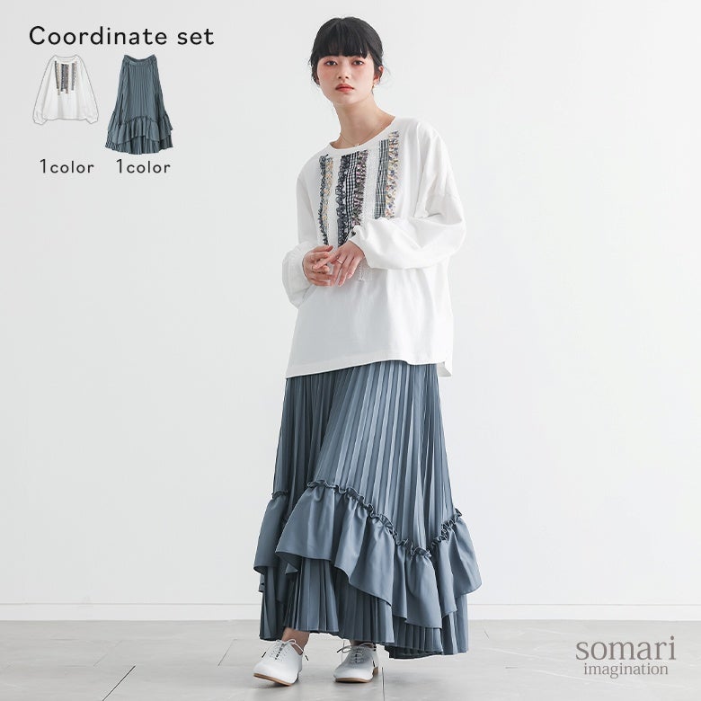 プリントテープデザインカットソー×ティアードプリーツスカートコーデ2点SET