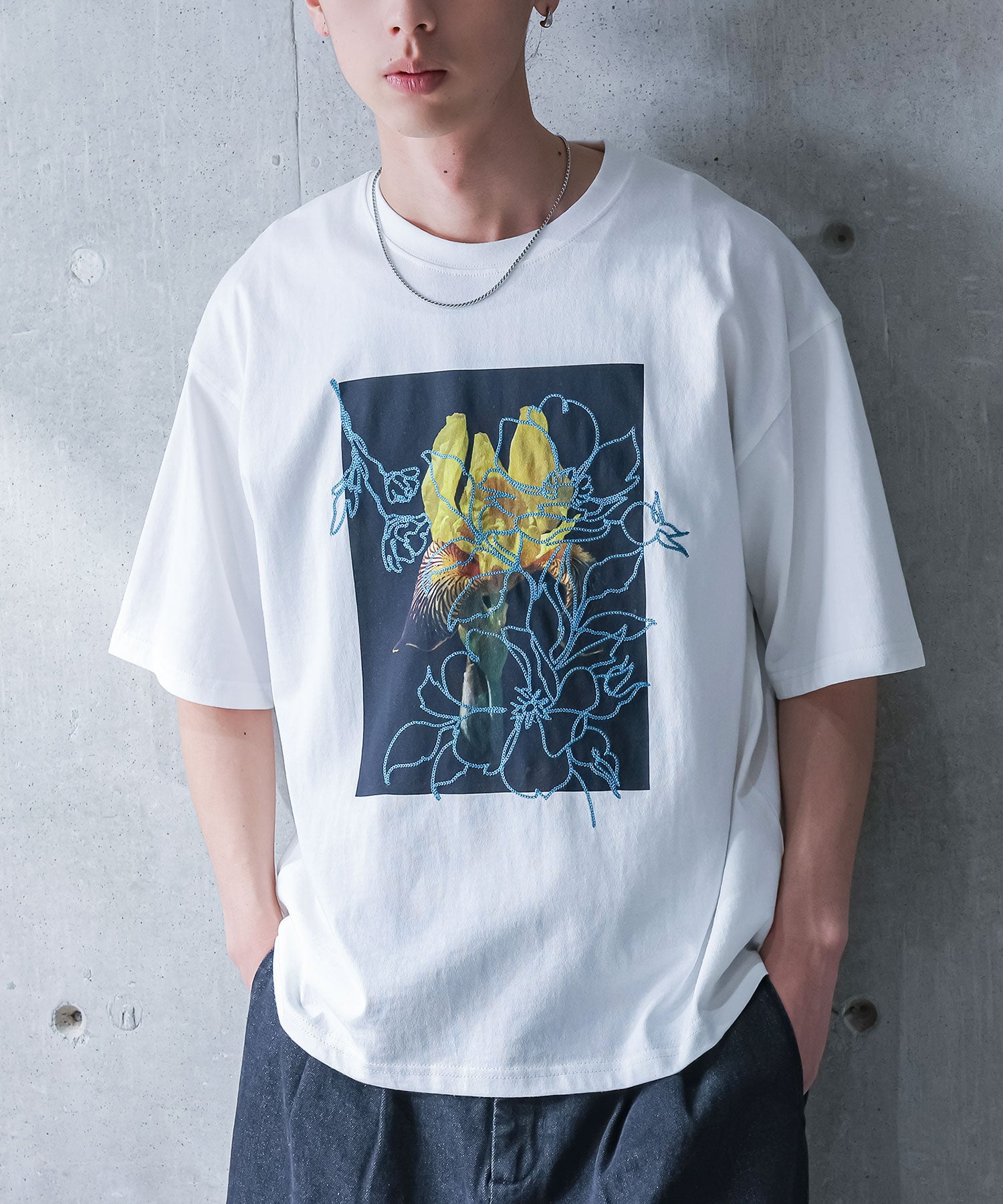 fjuraフーラ♡Mサイズ フラワーTシャツdrawerドゥロワーTシャツ Drawer - Fjura フーラ tシャツ drawer取扱の通販 by Dress de HANA