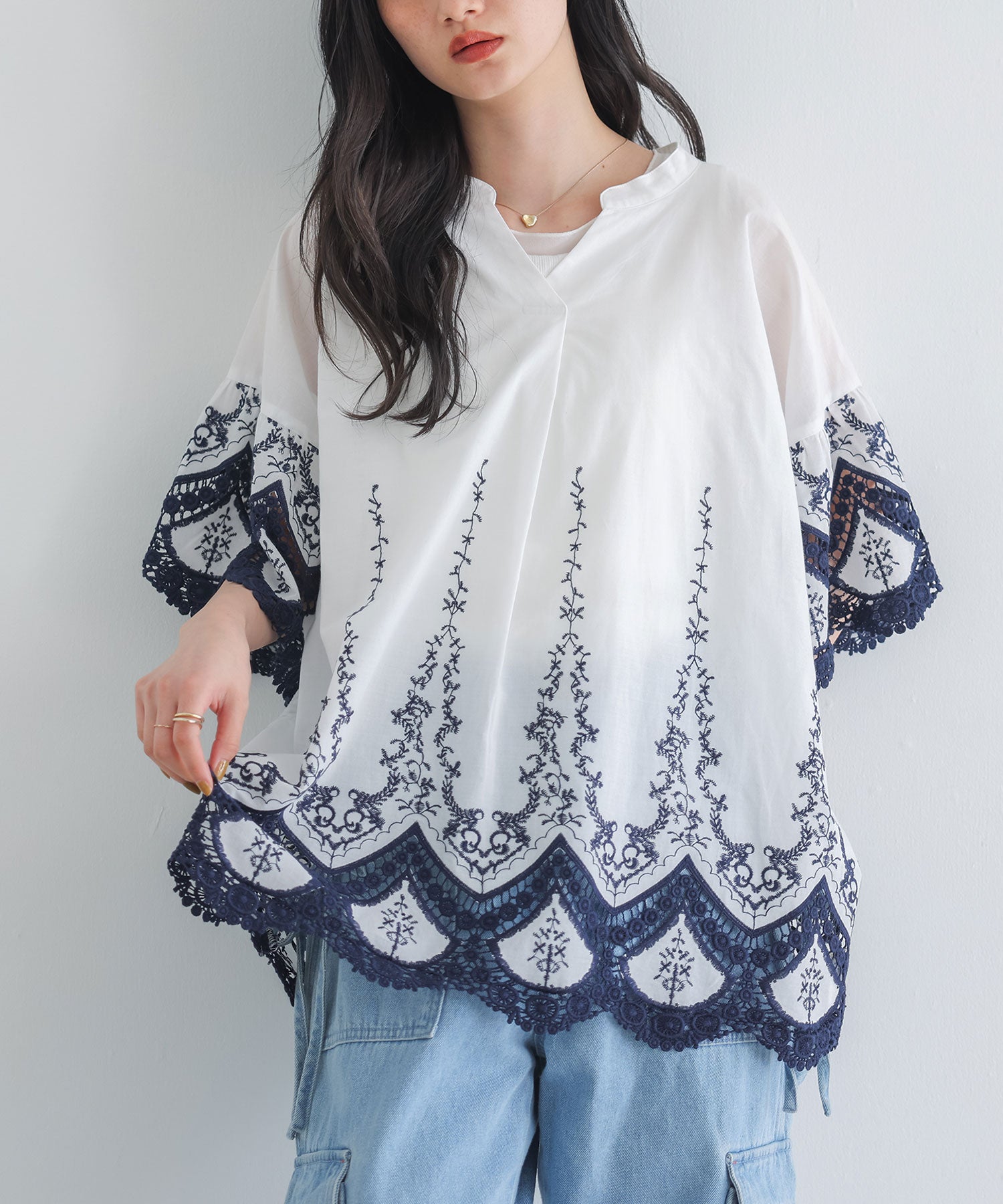 somari imagination配色刺繍ブラウス』