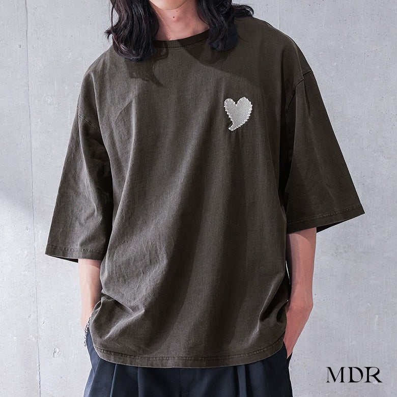 MDR(エムディアール)ハートエンブロイピグメント加工T