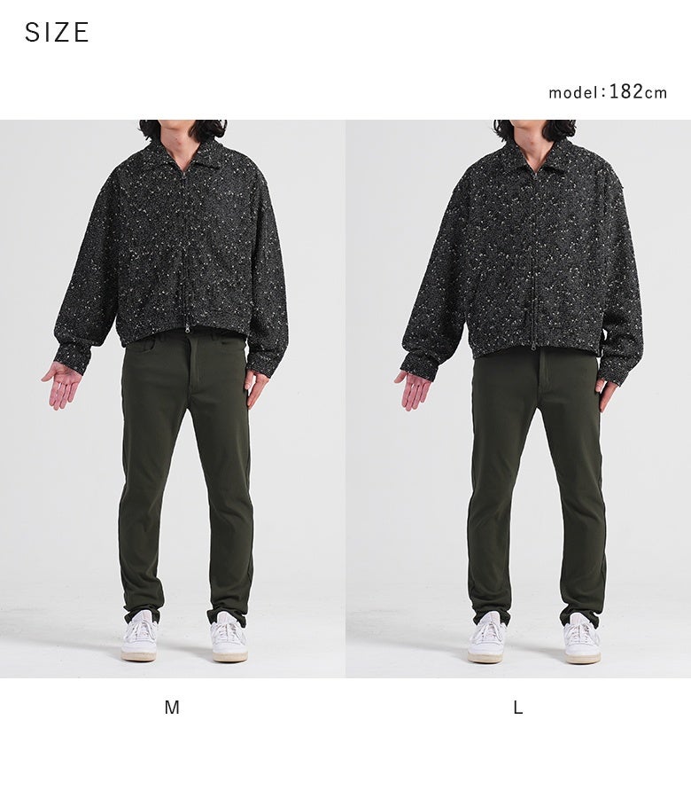 Mサイズ・Lサイズの着用サイズ感比較。ゆとりのあるワイドな身幅とトレンドのショート丈で、体型に合わせた好みのオーバーサイズシルエットを選べるメッシュアウターです。