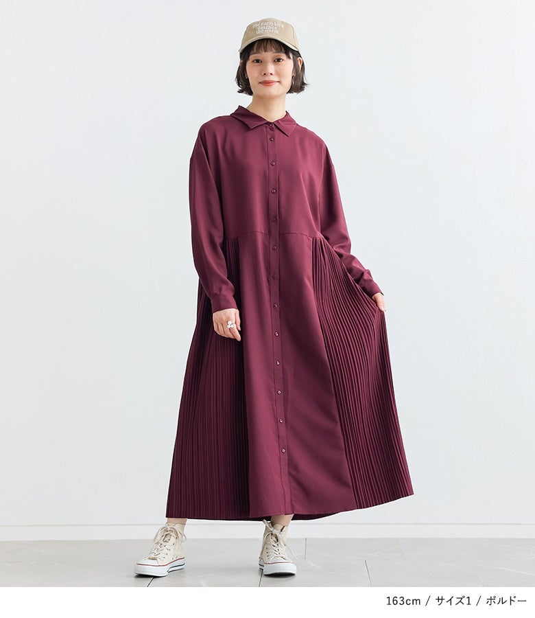 1枚でしっかりとサマになるロング丈で、キャップやスニーカーと合わせて程よくカジュアルダウンした、大人女性のためのスタイリッシュな着こなしです。